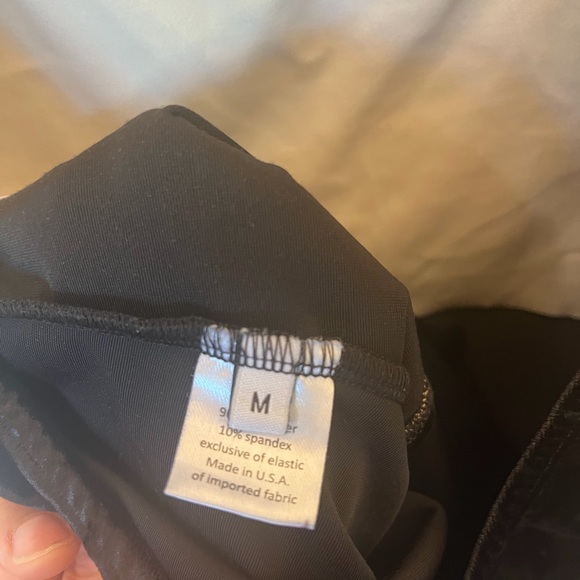 Black Velvet LuckyLeo Allure Style - Picture 2 of 4